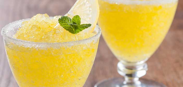Featured image of post En Kolay ve Hızlı Limonlu Granita Tarifi