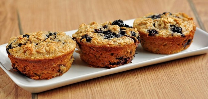 Featured image of post Unsuz, Şekersiz Yaban Mersini ve Yulaf Ezmeli Muffin