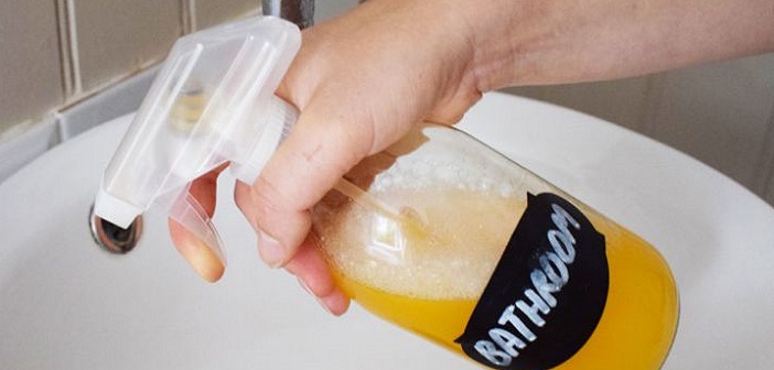 3 Malzemeyle Ev Yapımı Banyo Temizleyici