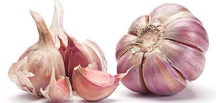Sarımsak Yağı Merhemi Nedir? Nasıl Yapılır?