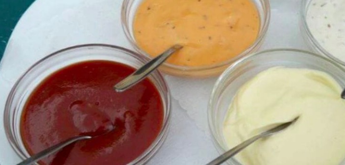Featured image of post Barbekü'de Servis Edilen En Lezzetli Ev Yapımı Soslar
