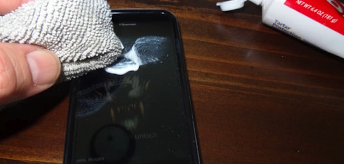 Telefon Ekranındaki Çizikler Nasıl Giderilir?